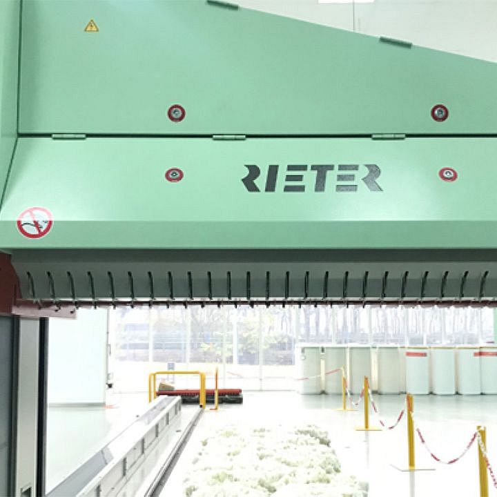 Bale opener UNIfloc A 11